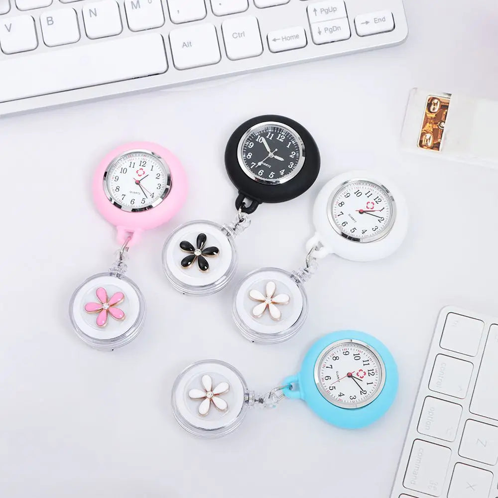 Nurse Doctor Retractable Pocket Watches Hospital Medical Women Men Retractable Reel Id Badge Glass Office Working Clip Watches